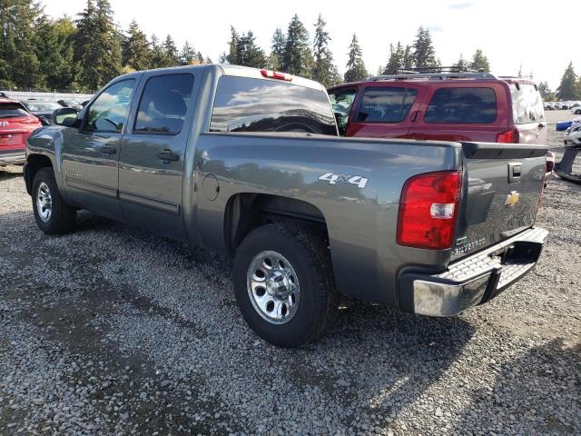 3GCPKREA4BG133194 - 2011 CHEVROLET SILVERADO K1500 LS GRAY photo 2