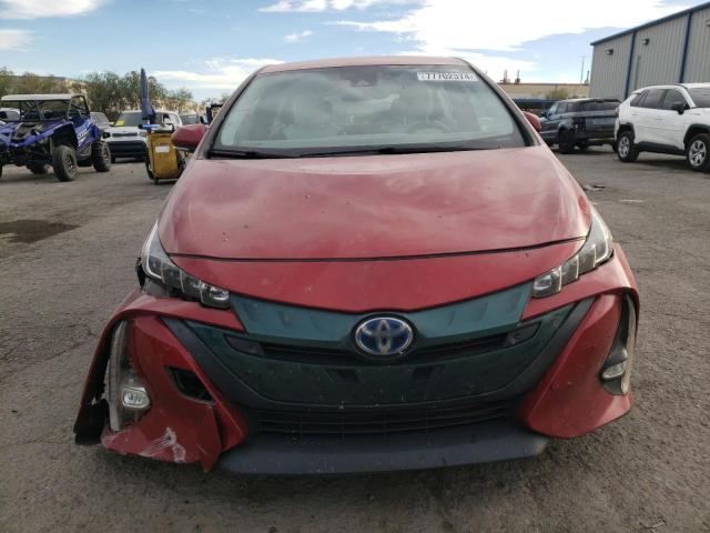 JTDKARFP4H3017019 - 2017 TOYOTA PRIUS PRIM RED photo 5