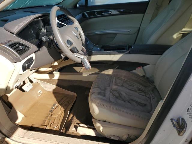 3LN6L2G96DR805682 - 2013 LINCOLN MKZ WHITE photo 7