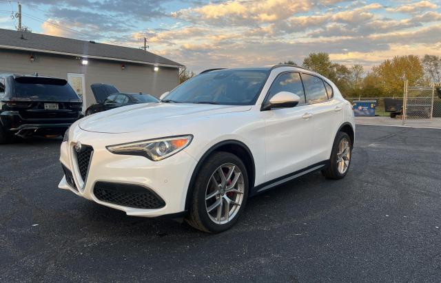ZASFAKPN7J7B98029 - 2018 ALFA ROMEO STELVIO SPORT Weiß Foto 2