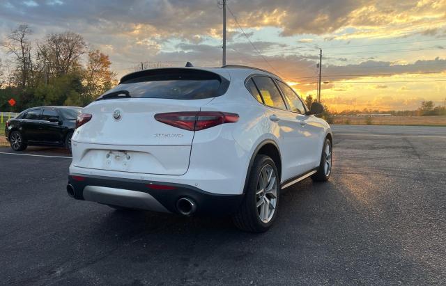 ZASFAKPN7J7B98029 - 2018 ALFA ROMEO STELVIO SPORT Weiß Foto 4