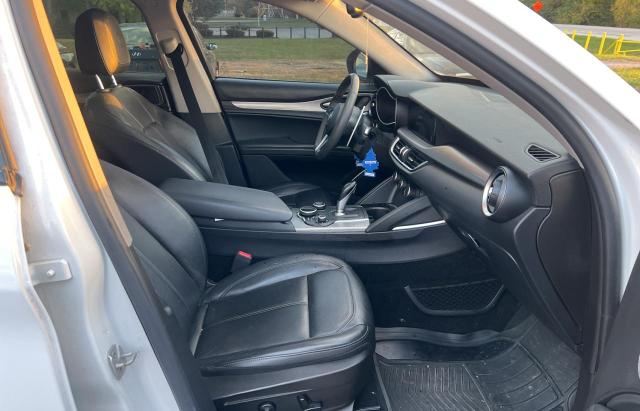 ZASFAKPN7J7B98029 - 2018 ALFA ROMEO STELVIO SPORT Weiß Foto 5