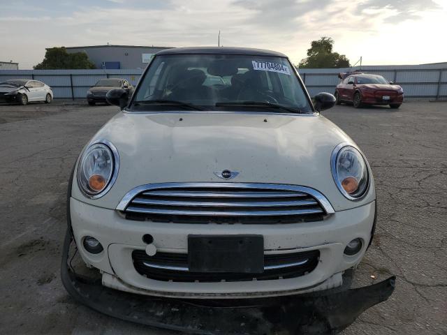 WMWSU3C53DT680015 - 2013 MINI COOPER BEIGE photo 5