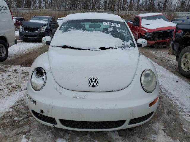 3VWPG3AG5AM011563 - 2010 VOLKSWAGEN NEW BEETLE WHITE photo 5