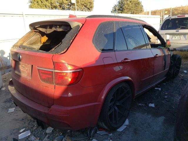 5YMGY0C55BLK26526 - 2011 BMW X5 M RED photo 3