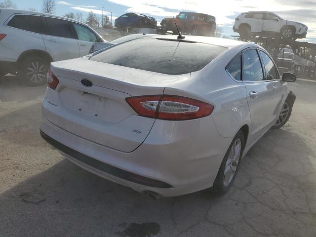 3FA6P0H75DR102915 - 2013 FORD FUSION SE WHITE photo 3