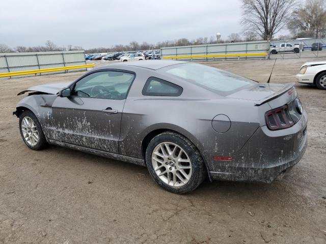 1ZVBP8AMXE5303461 - 2014 FORD MUSTANG SILVER photo 2