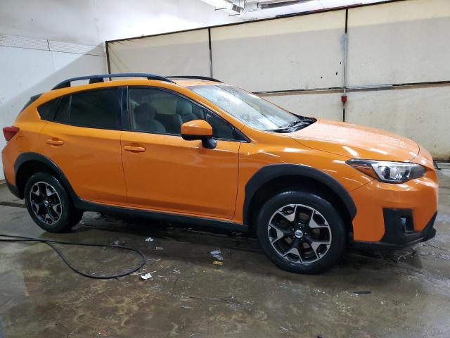 JF2GTACC8JH209637 - 2018 SUBARU CROSSTREK PREMIUM ORANGE photo 4