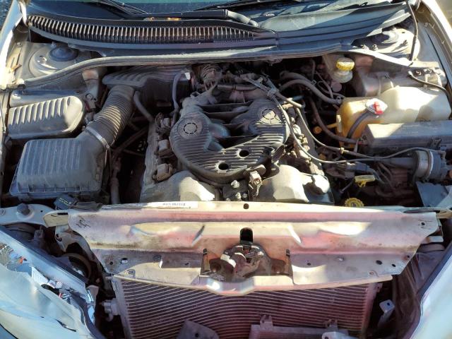 2B3HD46R22H275213 - 2002 DODGE INTREPID SE TAN photo 11