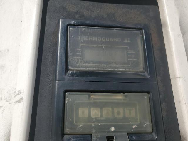 1UYVS25309M505820 - 2009 UTILITY TRAILER أبيض صورة 8