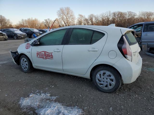 JTDKDTB35G1135789 - 2016 TOYOTA PRIUS C WHITE photo 2