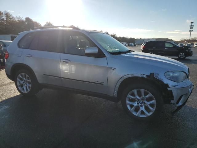 5UXZV4C58D0B05853 - 2013 BMW X5 XDRIVE35I SILVER photo 4