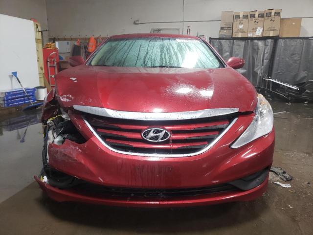 5NPEB4AC2EH896926 - 2014 HYUNDAI SONATA GLS RED photo 5