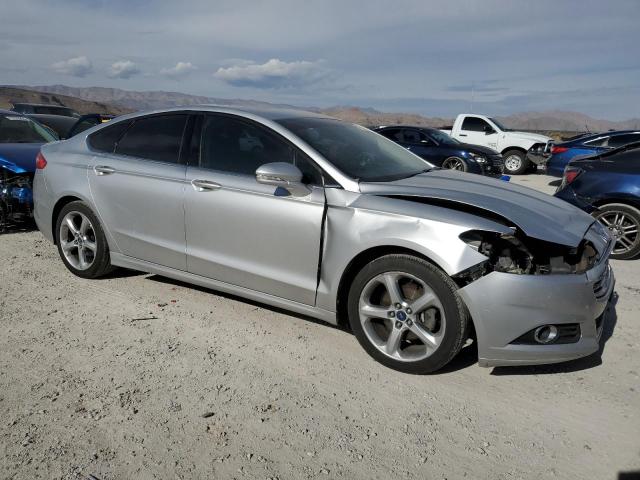 3FA6P0H96ER111674 - 2014 FORD FUSION SE SILVER photo 4