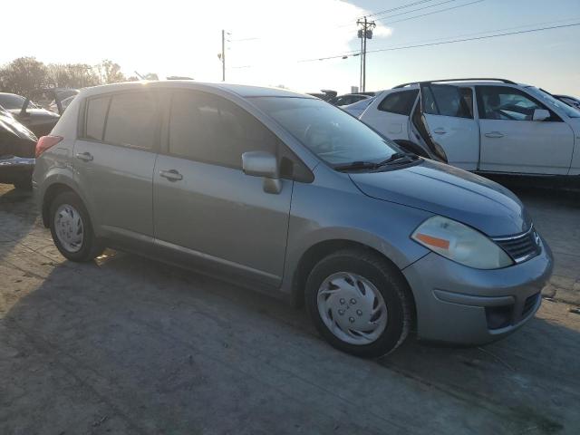 3N1BC13E89L381399 - 2009 NISSAN VERSA S SILVER photo 4