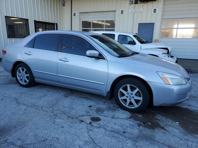 1HGCM66824A085670 - 2004 HONDA ACCORD EX SILVER photo 4