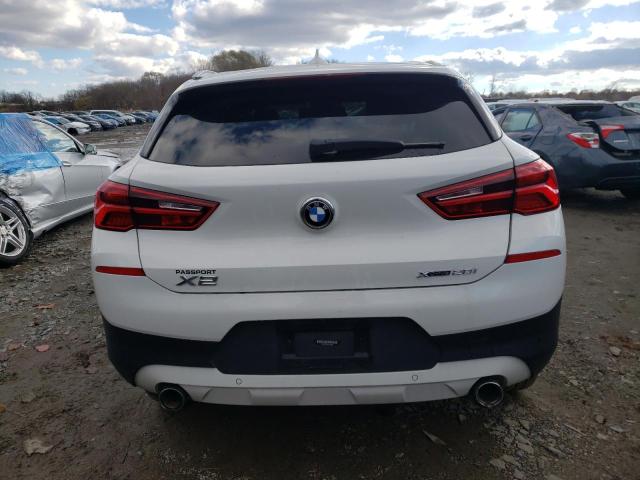 WBXYJ1C01L5P15929 - 2020 BMW X2 XDRIVE28I WHITE photo 6