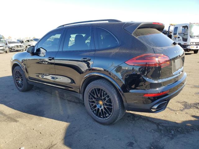 WP1AA2A26HKA91545 - 2017 PORSCHE CAYENNE BLACK photo 2