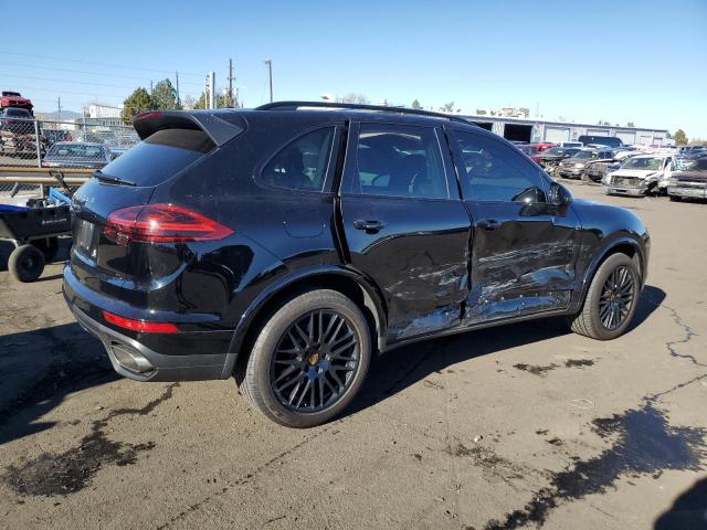 WP1AA2A26HKA91545 - 2017 PORSCHE CAYENNE BLACK photo 3