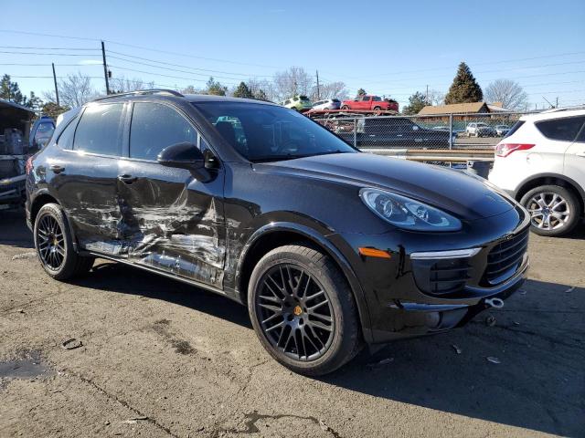 WP1AA2A26HKA91545 - 2017 PORSCHE CAYENNE BLACK photo 4