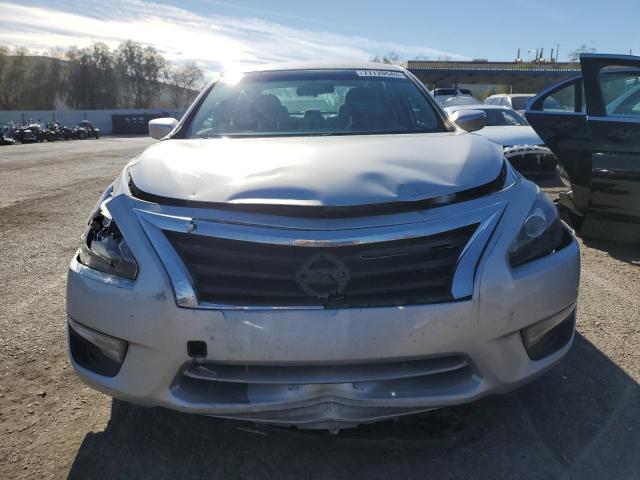 1N4AL3AP9FC472333 - 2015 NISSAN ALTIMA 2.5 SILVER photo 5