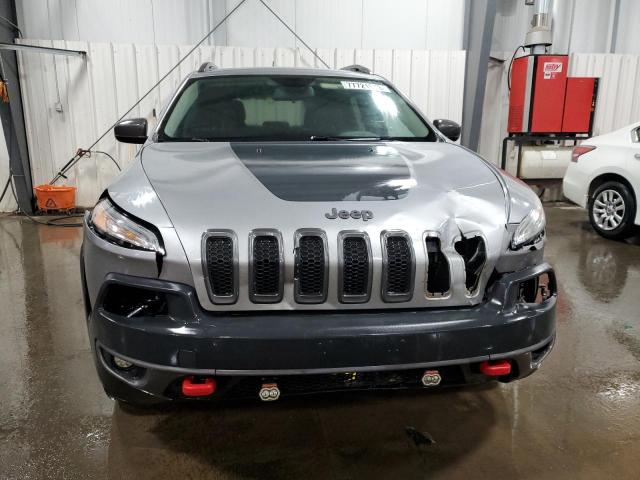 1C4PJMBB7HW520416 - 2017 JEEP CHEROKEE TRAILHAWK SILVER photo 5