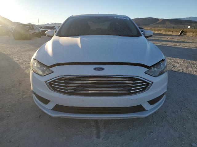 3FA6P0LU7HR252916 - 2017 FORD FUSION SE HYBRID WHITE photo 5