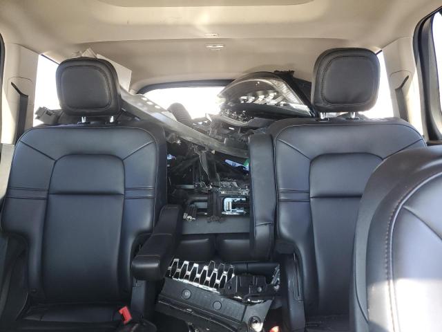 5LM5J6XC3PGL14063 - 2023 LINCOLN AVIATOR ნაცრისფერი ფოტო 10