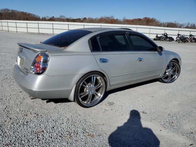 1N4BL11E72C187695 - 2002 NISSAN ALTIMA SE SILVER photo 3