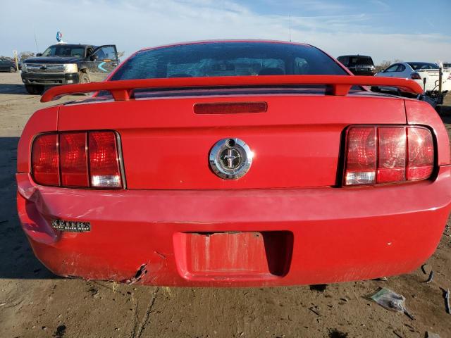 1ZVFT80N255233719 - 2005 FORD MUSTANG RED photo 6