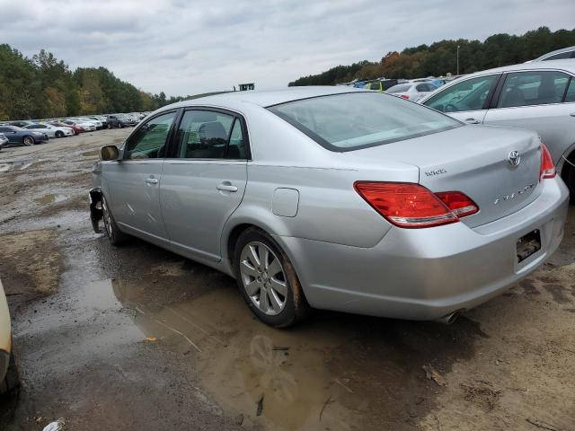 4T1BK36B67U222151 - 2007 TOYOTA AVALON XL GRAY photo 2