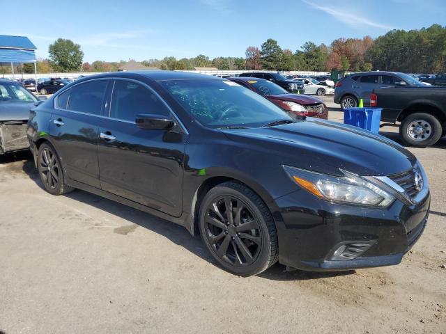 1N4AL3AP9HN334685 - 2017 NISSAN ALTIMA 2.5 BLACK photo 4