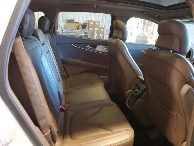 2LMPJ8LP6GBL61972 - 2016 LINCOLN MKX RESERVE 白色 照片 11