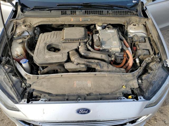 3FA6P0LU4JR207227 - 2018 FORD FUSION SE HYBRID SILVER photo 11