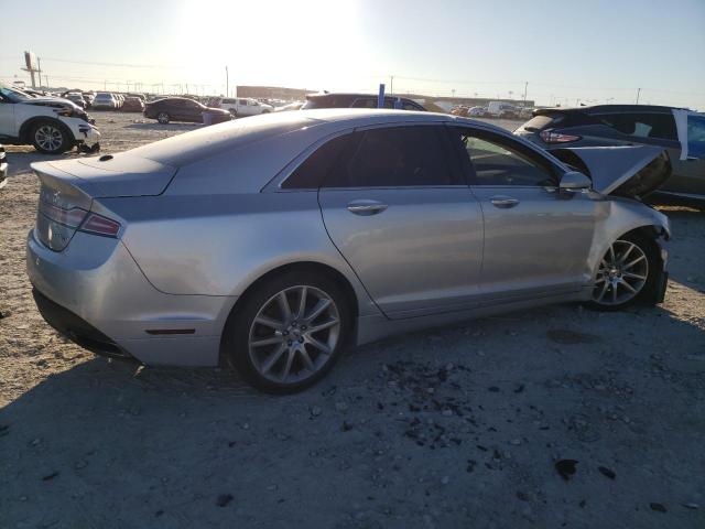 3LN6L2G97GR624420 - 2016 LINCOLN MKZ SILVER photo 3