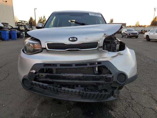 KNDJN2A23F7756360 - 2015 KIA SOUL SILVER photo 5