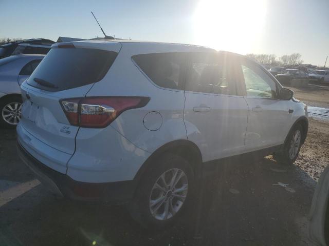 1FMCU9G98HUA24234 - 2017 FORD ESCAPE SE WHITE photo 3