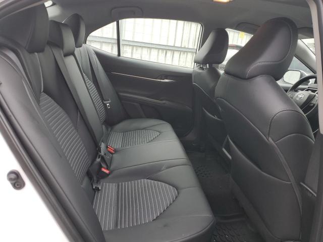 4T1G11AK4RU840351 - 2024 TOYOTA CAMRY SE NIGHT SHADE WHITE photo 10