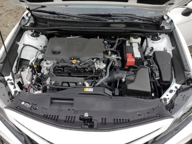 4T1G11AK4RU840351 - 2024 TOYOTA CAMRY SE NIGHT SHADE WHITE photo 11