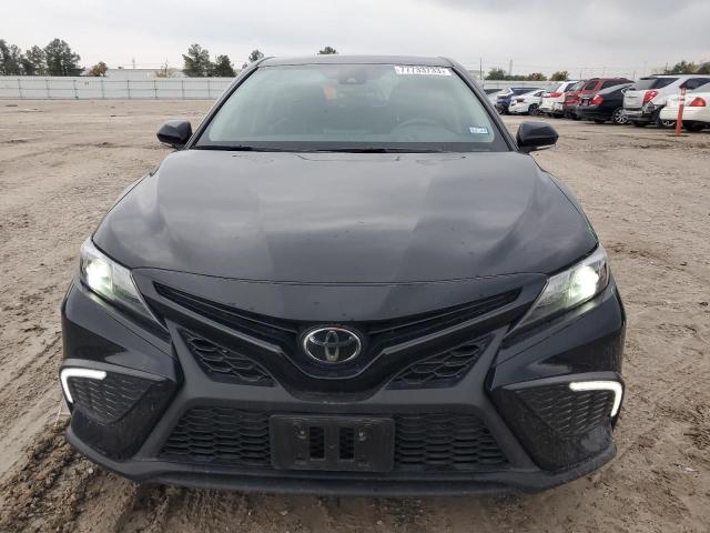 4T1G11AK9PU734197 - 2023 TOYOTA CAMRY SE NIGHT SHADE BLACK photo 5