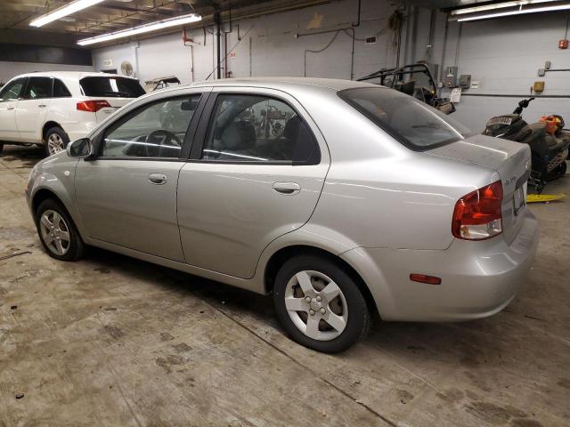 KL1TD52615B469598 - 2005 CHEVROLET AVEO BASE SILVER photo 2