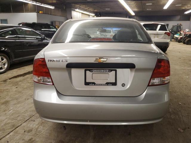 KL1TD52615B469598 - 2005 CHEVROLET AVEO BASE SILVER photo 6