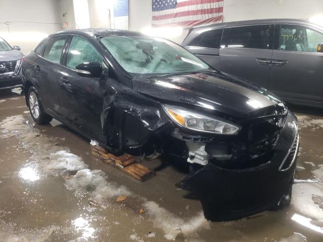 1FADP3F21FL296005 - 2015 FORD FOCUS SE BLACK photo 4