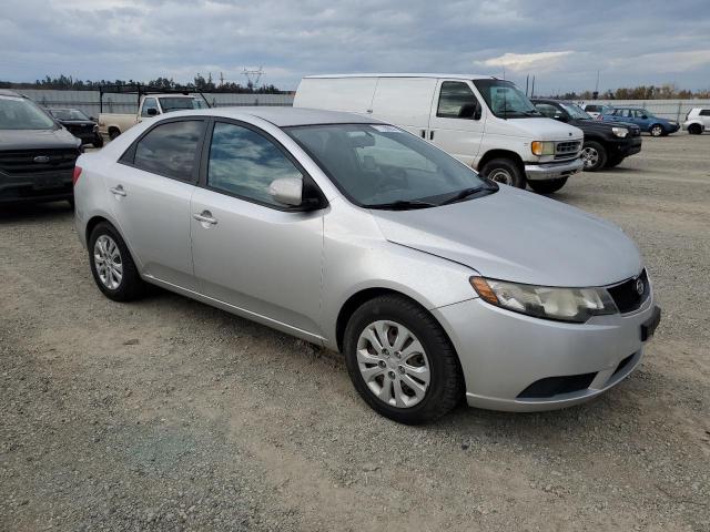 KNAFU4A27A5113094 - 2010 KIA FORTE EX SILVER photo 4