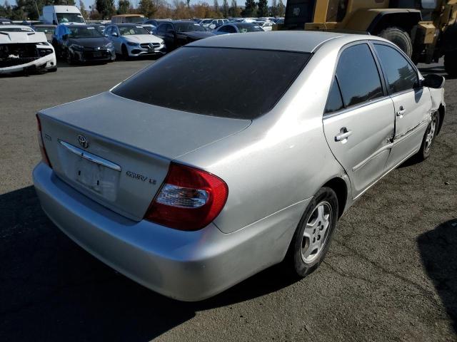 4T1BE32K93U223821 - 2003 TOYOTA CAMRY LE SILVER photo 3