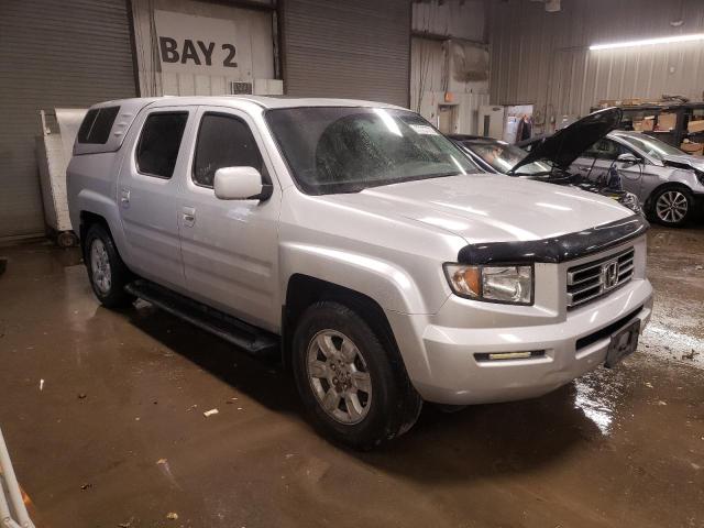 2HJYK16586H510179 - 2006 HONDA RIDGELINE RTL SILVER photo 4