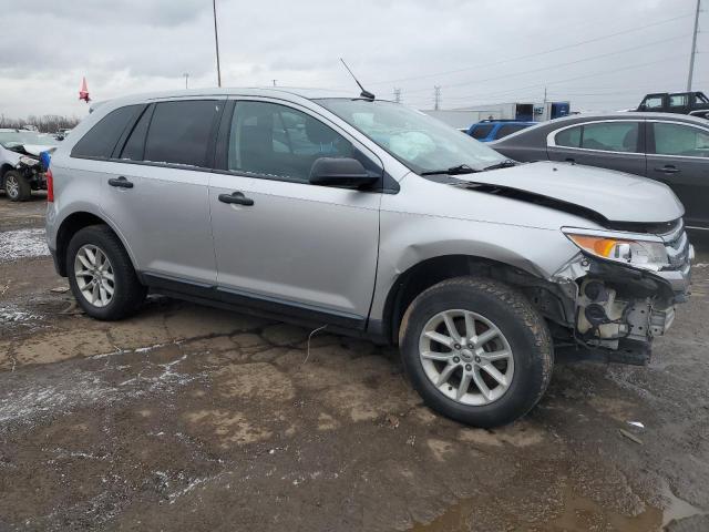 2FMDK3GC5DBB82372 - 2013 FORD EDGE SE SILVER photo 4