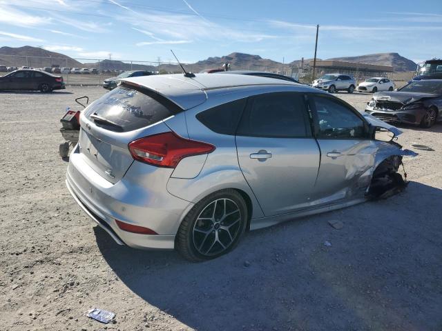 1FADP3K25GL234419 - 2016 FORD FOCUS SE SILVER photo 3