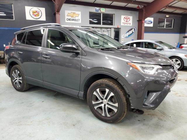 JTMBFREV0JJ175375 - 2018 TOYOTA RAV4 LE GRAY photo 4