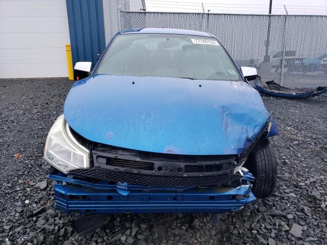 1FAHP3FN4AW216179 - 2010 FORD FOCUS SE BLUE photo 5